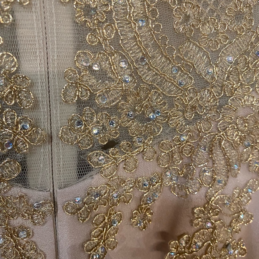 Elegant Gold Evening Gown - Picture 6 of 7